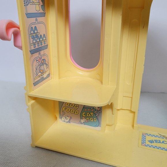 Vintage 1995 Fisher-Price Playset Shop Toy Town Pet Store - Picture 8 of 13